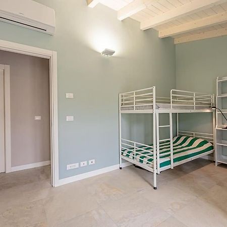 Charming One-Floor Villa With Garden, Car Parking Albisola Superiore Buitenkant foto